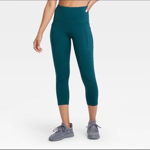 Target All In Motion Teal Capri Leggings - L